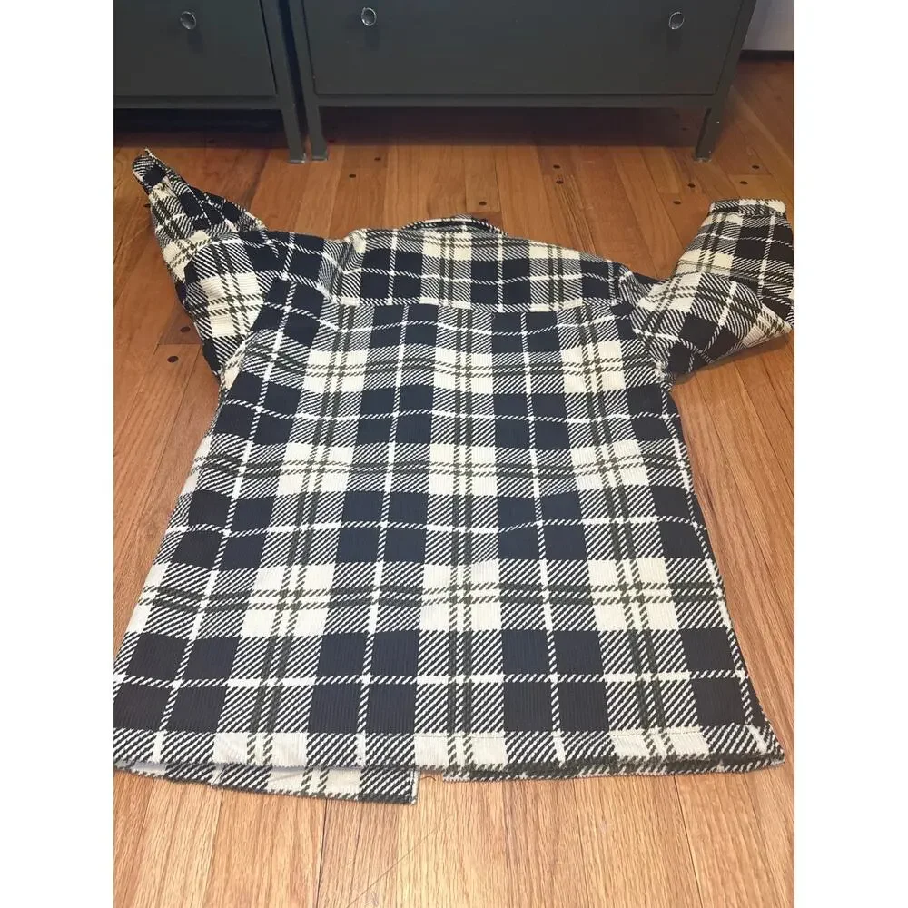 NEW H&M Oversized Flannel Overshirt Womens Sz Small Plaid Shacket Button Front
